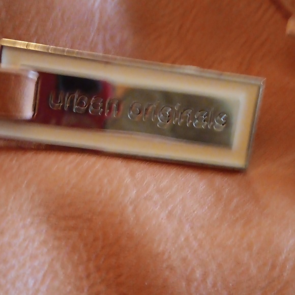 URBAN Originals fringed purse. - Picture 5 of 7